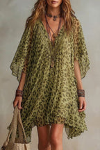 Bianca | Abito in chiffon con stampa leopardata, taglio ampio e fluido, scollo a V