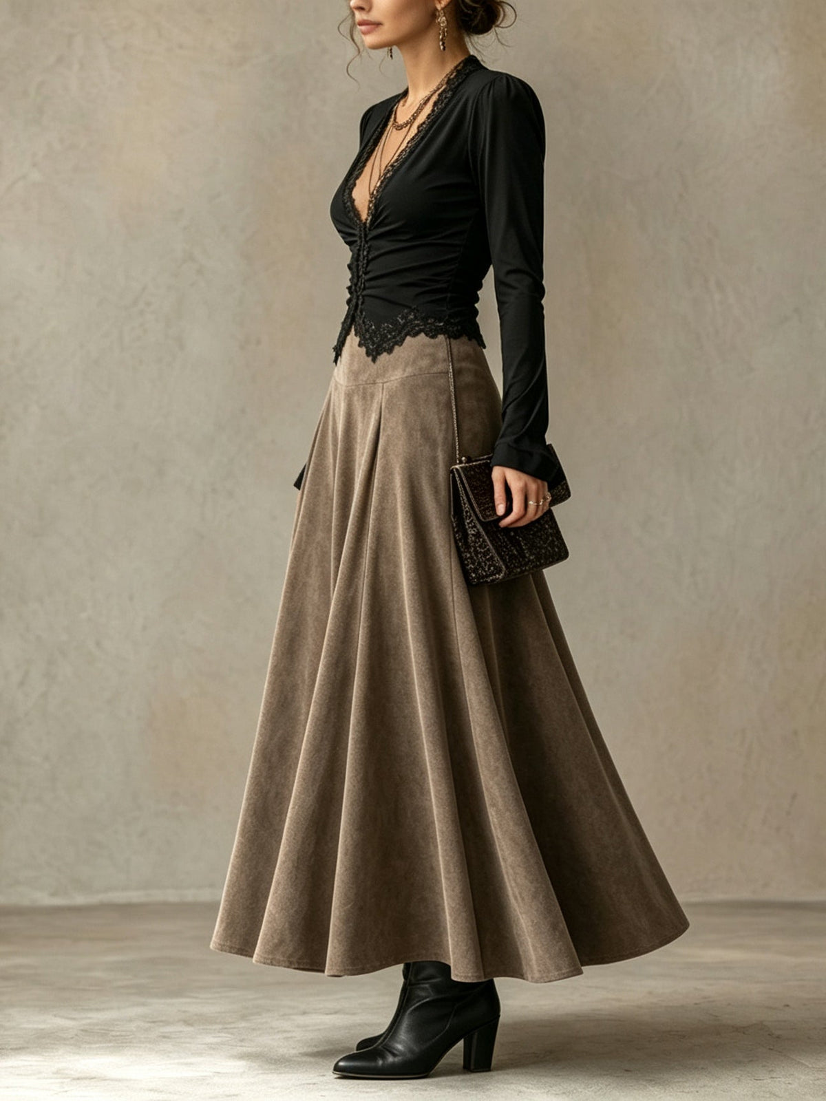 Albina | Completo con Top in Pizzo e Gonna Maxi