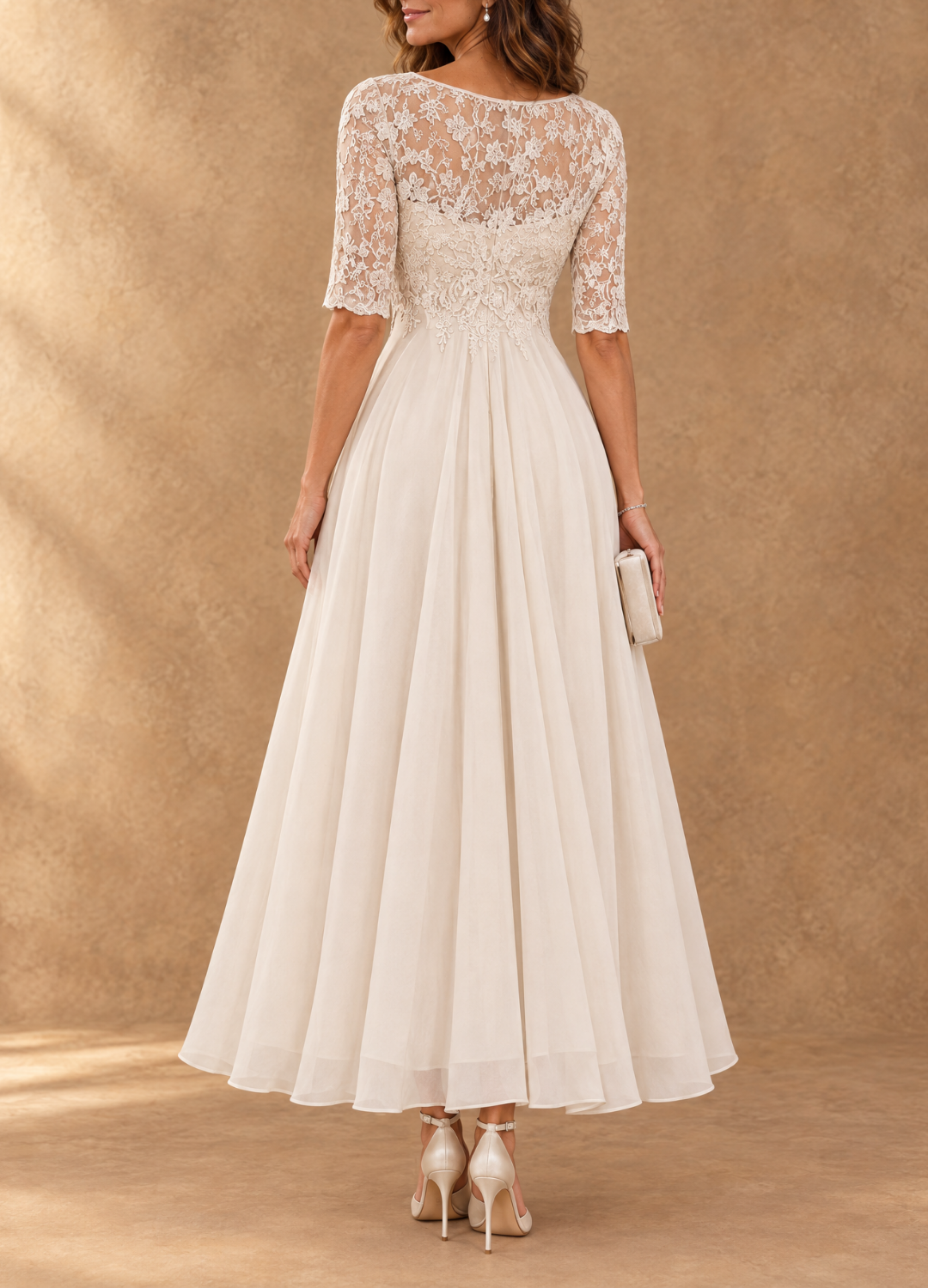 Abella | Abito in Pizzo con Gonna Fluida