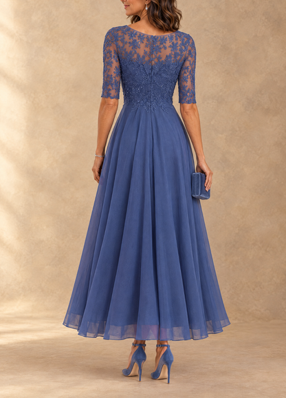 Abella | Abito in Pizzo con Gonna Fluida