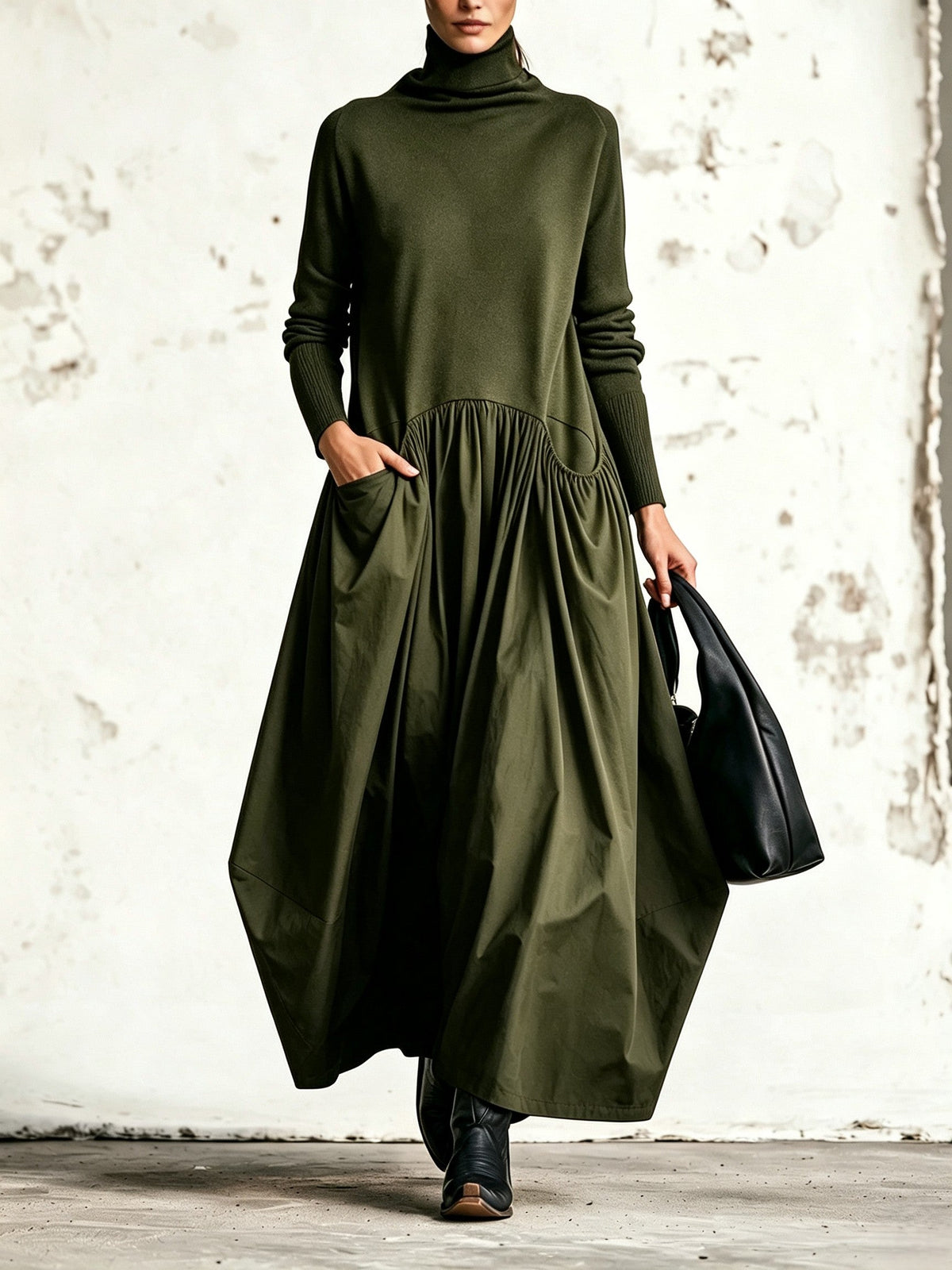 Odetta | Abito Maxi Oversize con Collo Alto
