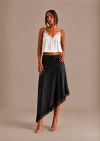 Martina | Gonna midi asimmetrica in raso con pizzo